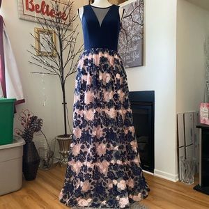 Ladies Formal Gown
